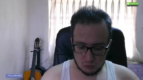 Snapshot of _buckle_ chatting on May 2026 05:51:01 PM _buckle_ online show from May 2026 05:51:01 PM