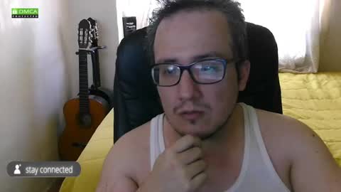 Snapshot of _buckle_ chatting on June 2026 05:04:02 PM _buckle_ online show from June 2026 05:04:02 PM