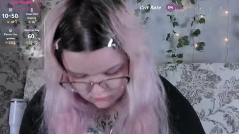 _candym1lky_ online show from June 2026 06:11:01 AM