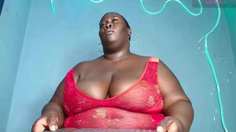 Caro. online show from December 2025 12:54:01 PM