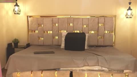 Snapshot of _caroline34 chatting on January 2026 10:42:02 AM Caroline online show from January 2026 10:42:02 AM