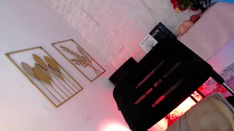 Caroline online show from February 2026 07:21:02 AM