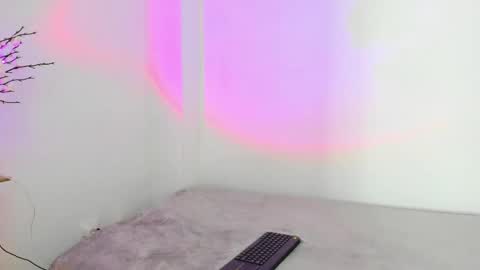 Snapshot of _cat_18 chatting on September 2025 11:54:01 PM You can Call me Kitty Cat online show from September 2025 11:54:01 PM