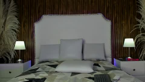_cherry_fox online show from June 2026 11:49:02 AM