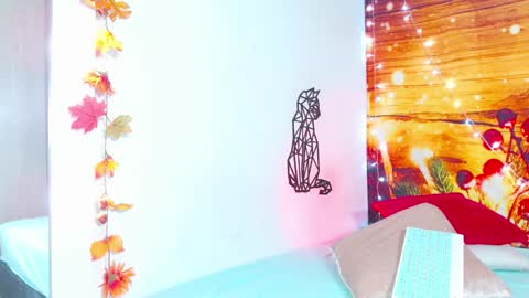 Katy online show from December 2024 09:12:02 PM