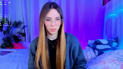 Cindy . online show from November 2025 05:32:02 AM