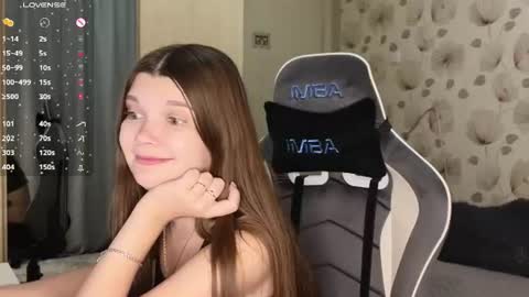 _cute_ice online show from July 2026 03:54:02 PM