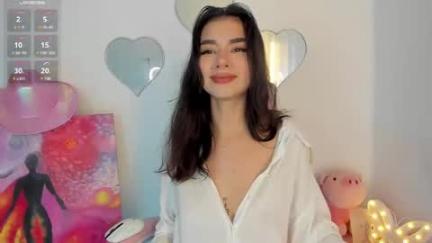 _cute_isabella_ online show from January 2025 12:27:02 AM