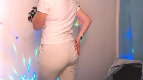 Snapshot of _cutie_and_shy_ chatting on May 2026 06:41:01 AM _cutie_and_shy_ online show from May 2026 06:41:01 AM