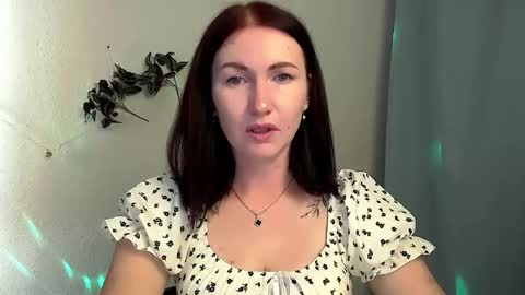 Snapshot of _cutie_and_shy_ chatting on May 2026 06:19:01 AM _cutie_and_shy_ online show from May 2026 06:19:01 AM