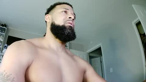 Snapshot of _da_d1ck_ chatting on December 2024 08:18:01 PM Da d1ck online show from December 2024 08:18:01 PM