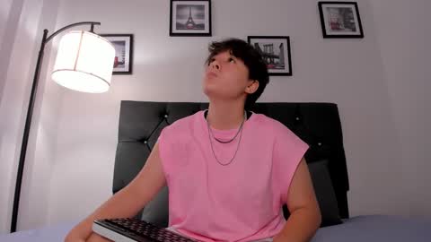 Snapshot of _daarcy chatting on January 2026 12:43:01 PM Darcy online show from January 2026 12:43:01 PM