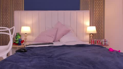 Dakota online show from December 2024 07:27:02 PM