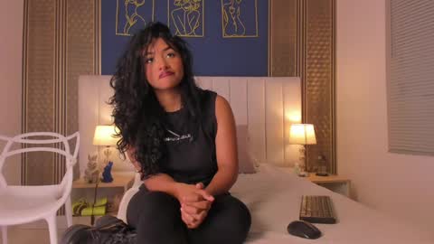 Dakota online show from February 2025 08:25:01 PM