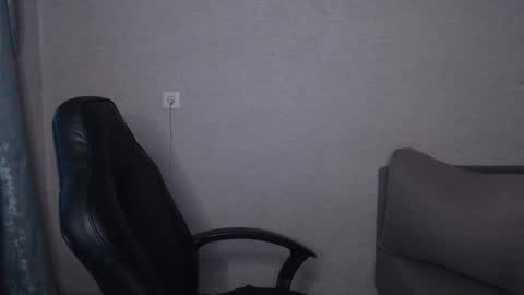 Snapshot of _damnbaby chatting on December 2025 08:41:02 AM _damnbaby online show from December 2025 08:41:02 AM