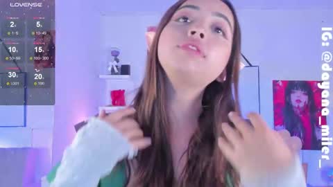 Snapshot of _dayana_miler chatting on February 2025 11:46:02 PM IG Dayana miler online show from February 2025 11:46:02 PM