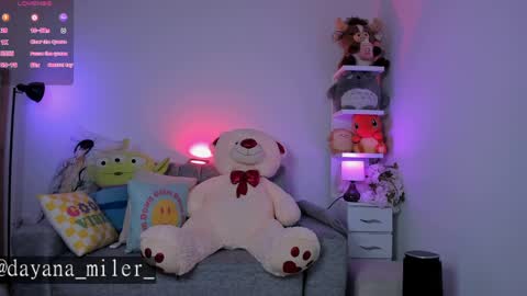 Snapshot of _dayana_miler chatting on May 2026 05:19:02 PM IG Dayana miler online show from May 2026 05:19:02 PM