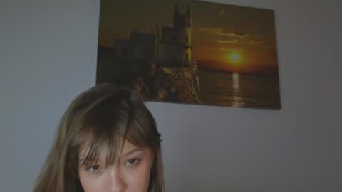 DemiDee online show from March 2026 12:32:02 PM