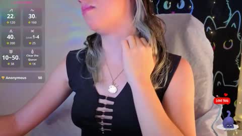 Snapshot of _denisse_peterson_ chatting on September 2025 01:16:02 AM DENISE online show from September 2025 01:16:02 AM