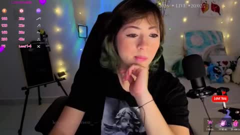 Snapshot of _denisse_peterson_ chatting on February 2026 06:59:02 AM DENISE online show from February 2026 06:59:02 AM