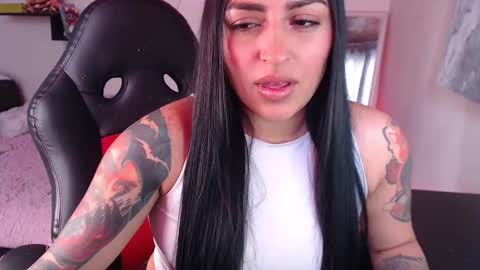 _dennise online show from September 2025 04:08:02 PM