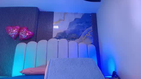 Dione online show from March 2026 07:10:02 PM