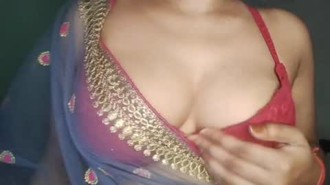 _dreamgirl_0 online show from June 2026 11:11:02 AM