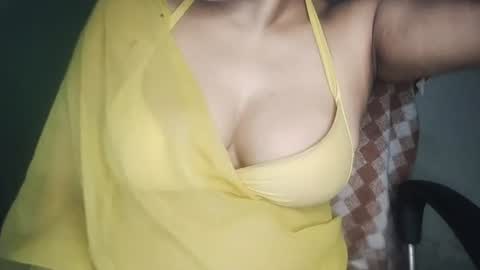 _dreamgirl_0 online show from June 2026 11:46:02 PM