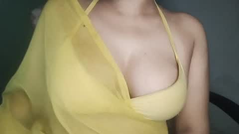 _dreamgirl_0 online show from June 2026 12:32:02 AM