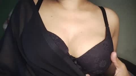 _dreamgirl_0 online show from June 2026 10:20:01 AM