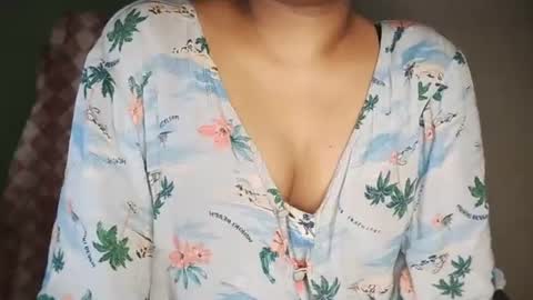 _dreamgirl_0 online show from June 2026 02:17:01 AM