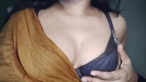 _dreamgirl_0 online show from July 2026 11:40:01 PM