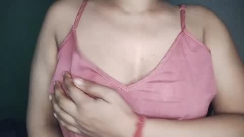 _dreamgirl_0 online show from August 2026 01:37:01 AM