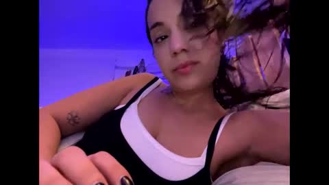 Snapshot of _elena_barra chatting on March 2025 11:48:01 PM elena barra online show from March 2025 11:48:01 PM