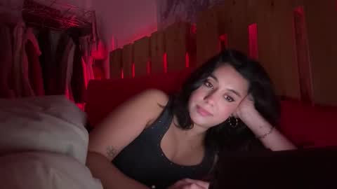 Snapshot of _elena_barra chatting on January 2026 04:11:01 PM elena barra online show from January 2026 04:11:01 PM