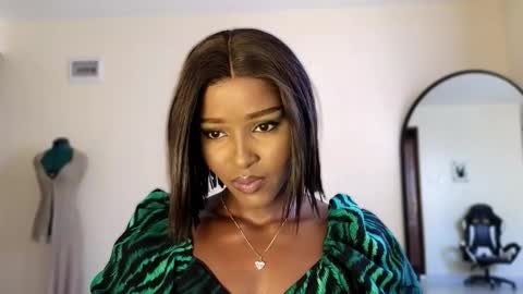 Snapshot of _elenalove_ chatting on February 2026 01:36:01 PM pvt is open online show from February 2026 01:36:01 PM