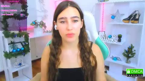 Lizzy  online show from December 2025 10:29:01 PM