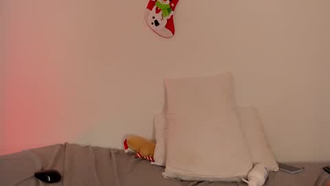 Snapshot of _elizabeth_21 chatting on December 2024 07:24:02 AM Elizabeth online show from December 2024 07:24:02 AM