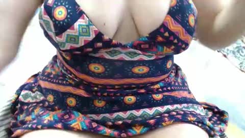 Snapshot of _ellie_destiny_xxx chatting on November 2025 11:39:02 PM _ellie_destiny_xxx online show from November 2025 11:39:02 PM