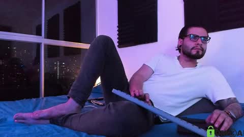  -         online show from May 2026 02:09:02 AM