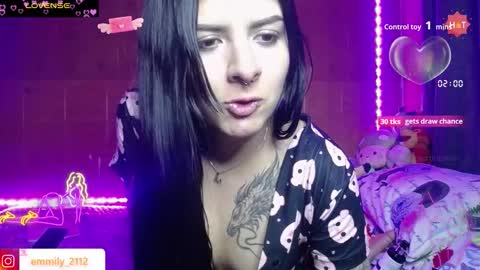 Emily online show from November 2025 02:00:01 AM