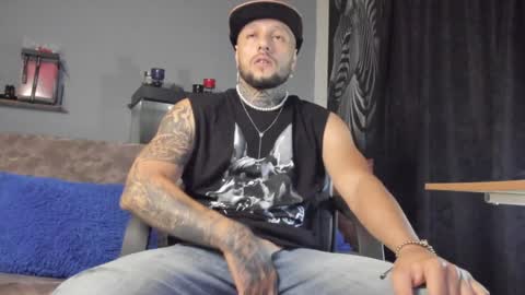 Emilio online show from December 2024 10:01:02 AM