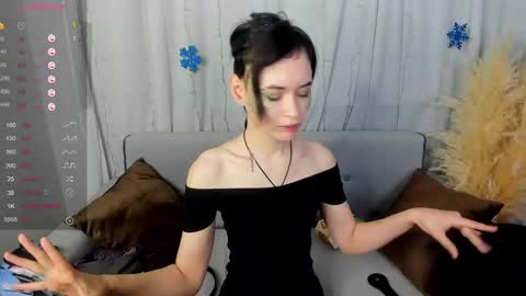 _emily__strike_ online show from December 2024 12:38:01 PM