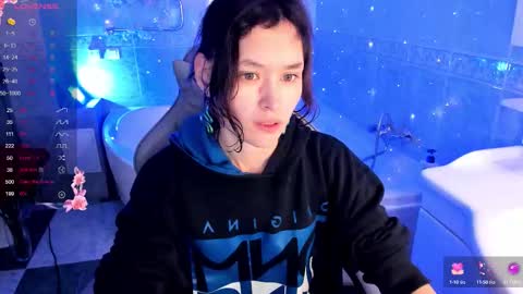 _emily__strike_ online show from October 2025 10:02:02 AM