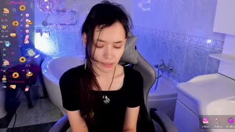 _emily__strike_ online show from October 2025 10:02:01 AM