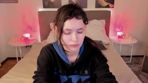 _emily__strike_ online show from October 2025 10:05:01 AM