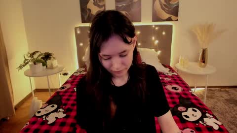 _emily__strike_ online show from May 2026 02:07:02 AM