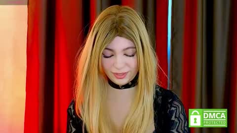 Emily online show from November 2025 08:25:01 AM