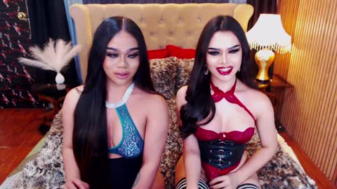 Snapshot of _empressvalerie_ chatting on February 2025 12:49:02 AM _empressvalerie_ online show from February 2025 12:49:02 AM