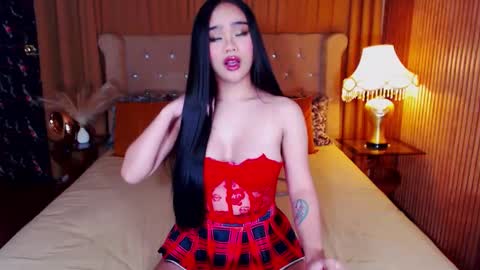 Snapshot of _empressvalerie_ chatting on November 2025 03:12:01 AM _empressvalerie_ online show from November 2025 03:12:01 AM